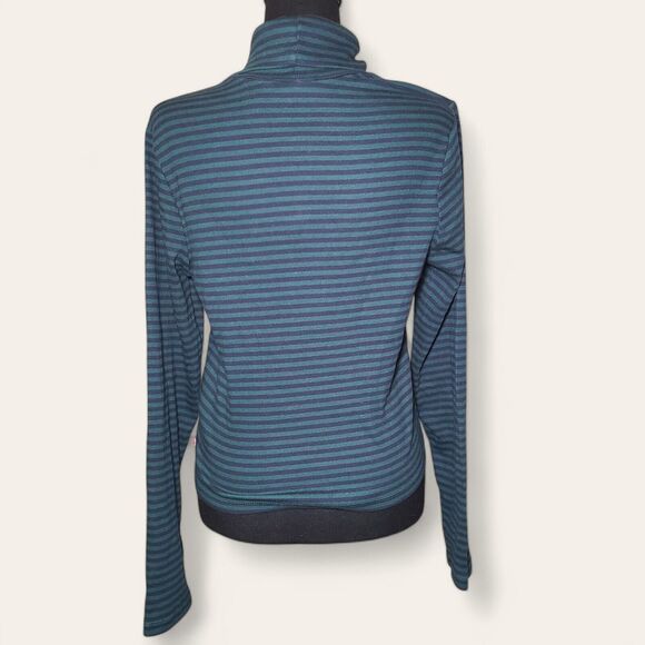 NWT Levis Women’s Plus Size 1X Green Blue Striped Turtleneck Cropped Body Fit - Picture 2 of 11